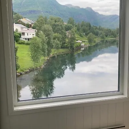 House On The Apartment Bogen