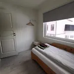 Lägenhet House On The